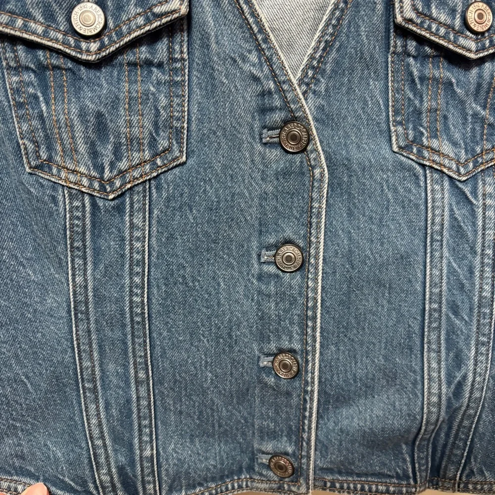 Abercrombie & Fitch Denim Vest Top Size Small - Picture 4 of 6